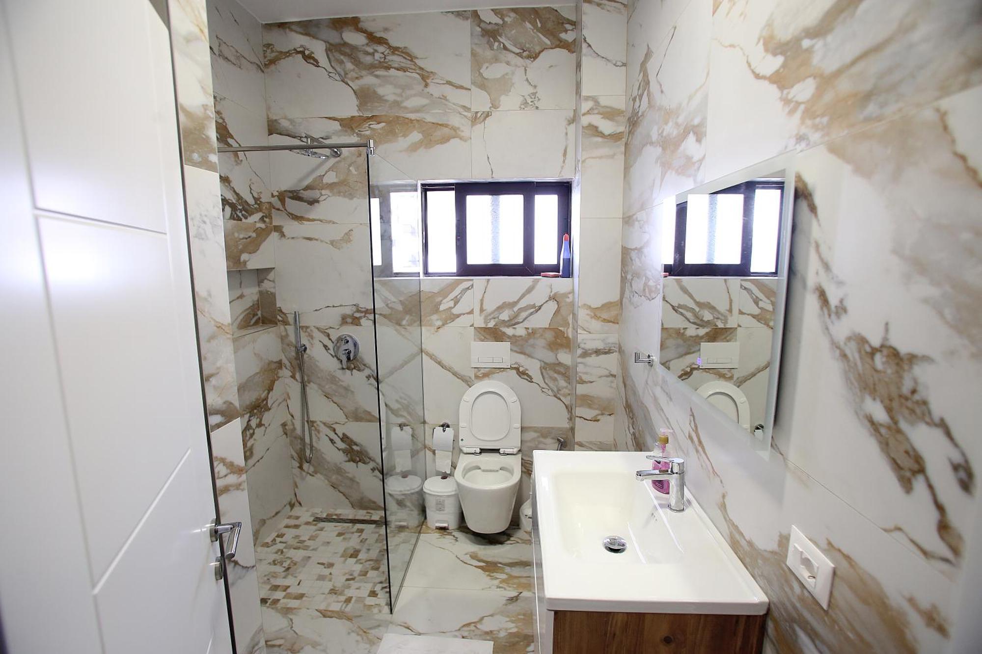 The Met Apartments Durres Ngoại thất bức ảnh