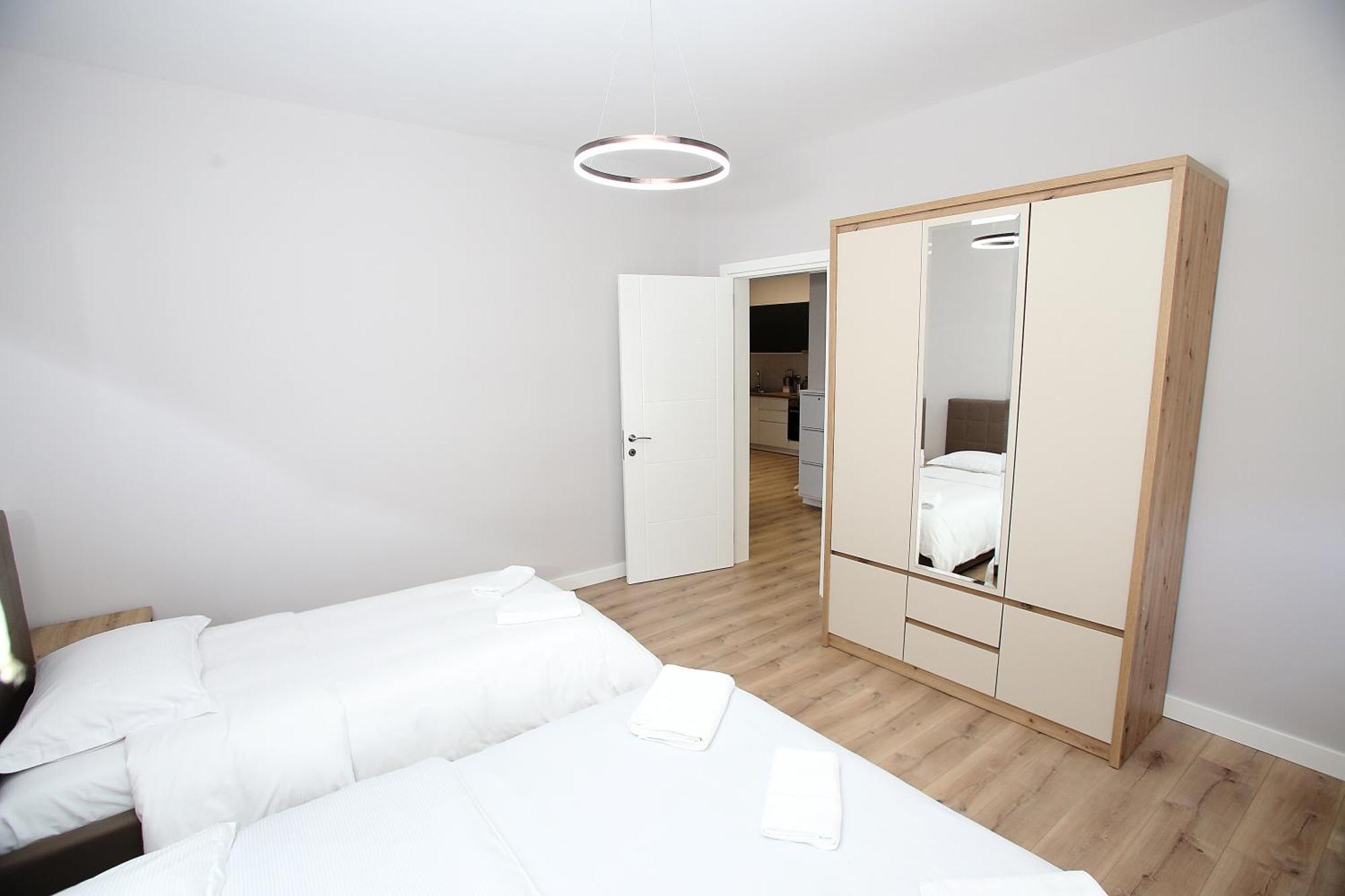 The Met Apartments Durres Ngoại thất bức ảnh